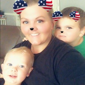 Meet your Posher, Lori